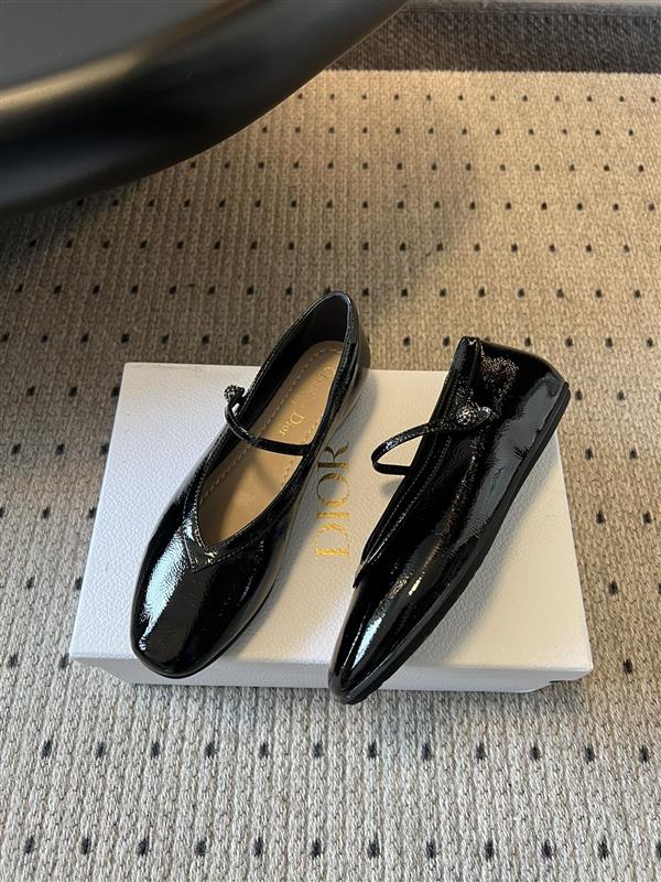 20251127171617111 320